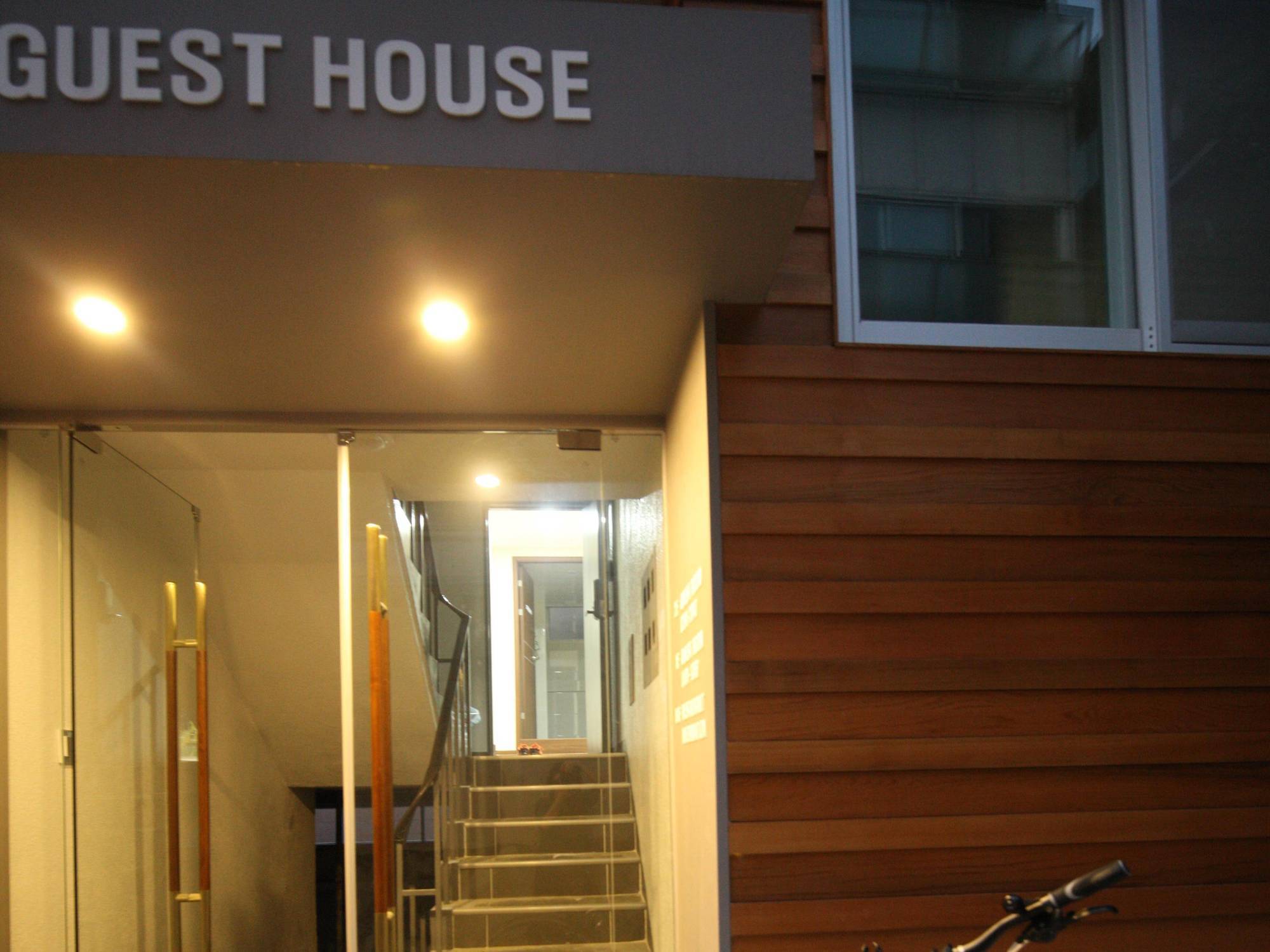 The Somi Guesthouse Сеул Экстерьер фото
